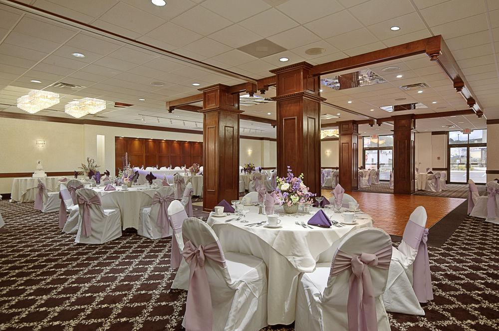 Best Western Plus Clarks Summit Scranton Hotel Buitenkant foto