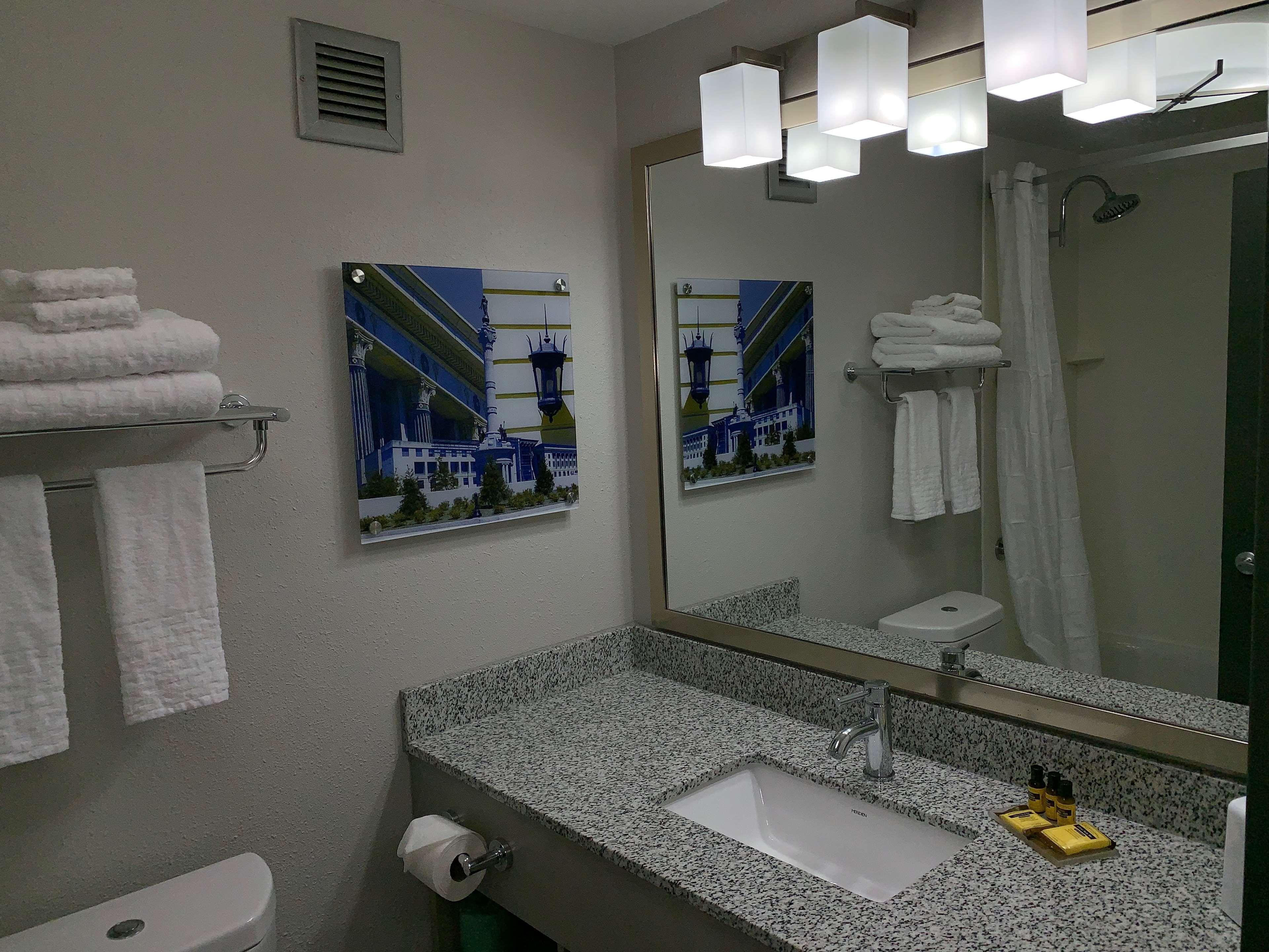 Best Western Plus Clarks Summit Scranton Hotel Kamer foto